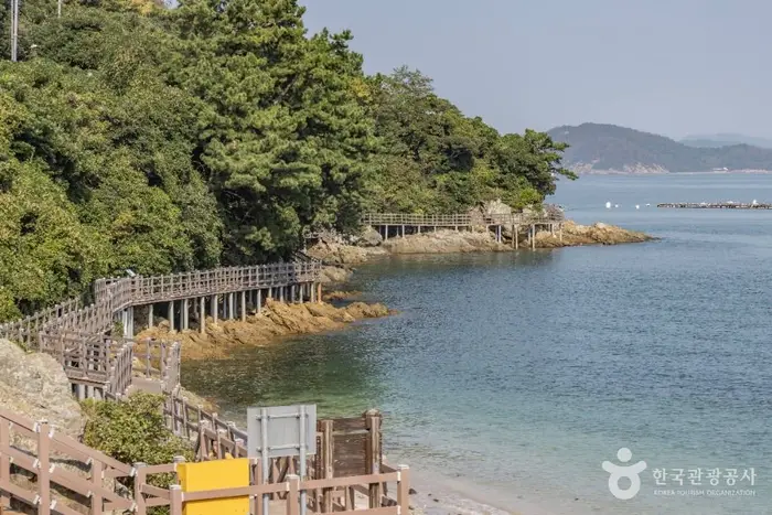 만지도 · 관광지