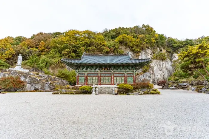 반야사(논산) · 관광지