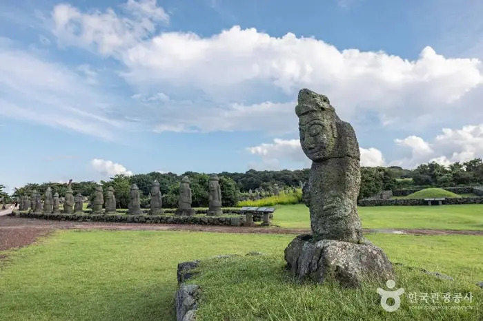 제주돌문화공원 · 문화시설