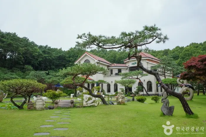 라라랜드 · 음식점