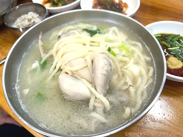 이랑칼국수 · 음식점
