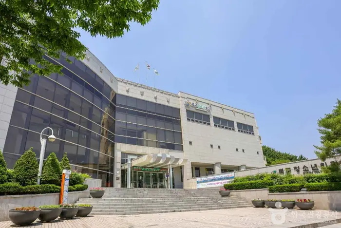 대구북구청소년회관 아트홀 · 문화시설