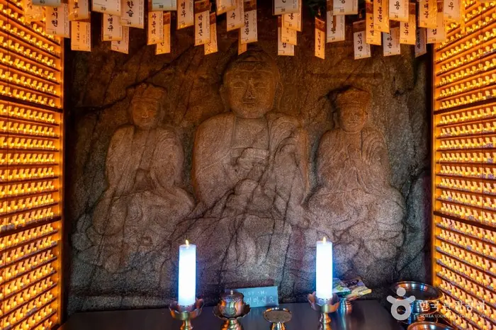 삼막사 마애삼존불 · 관광지
