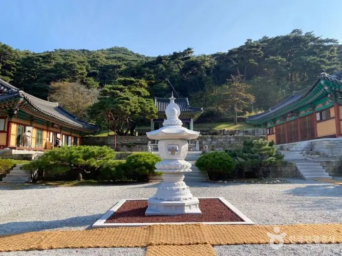 국형사 · 관광지