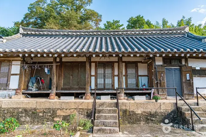 김정회고가 · 관광지