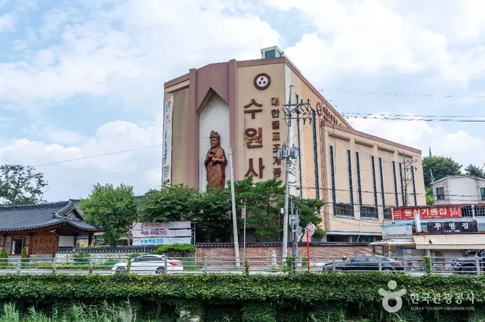수원사(수원) · 관광지
