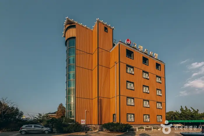 그랜드모텔 · 숙박