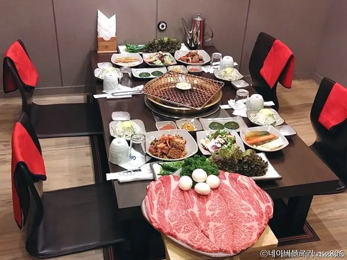 신선한우촌 · 음식점