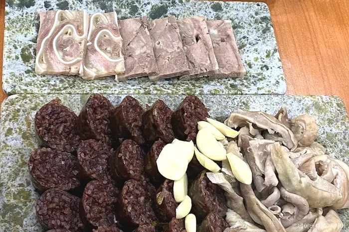 화목순대국 · 음식점