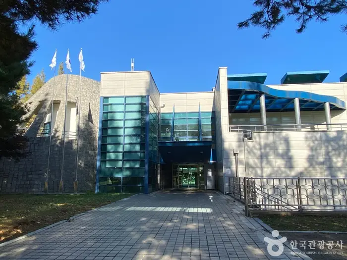 성호박물관 · 문화시설