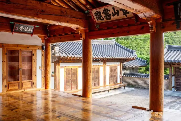 장산서원 · 관광지