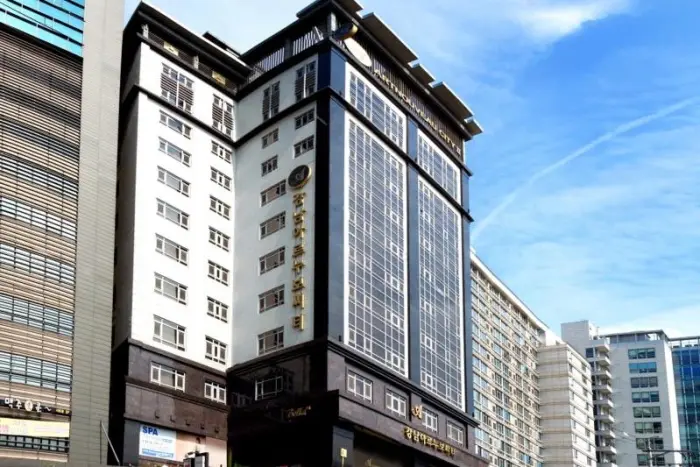 강남아르누보씨티호텔 · 숙박