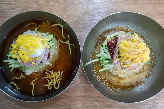 부산가야밀면 · 음식점