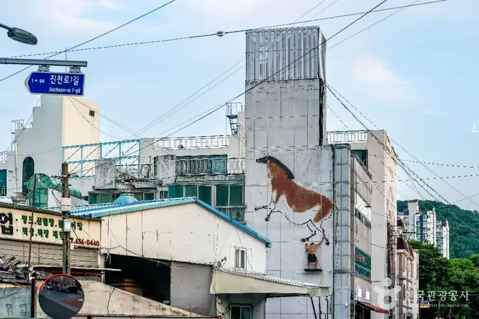 선사시대로 테마거리 · 관광지