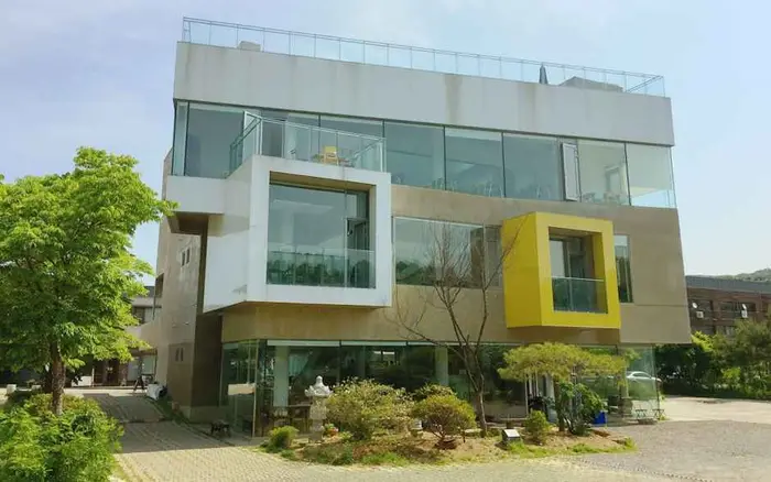 헤이리시네마 · 문화시설