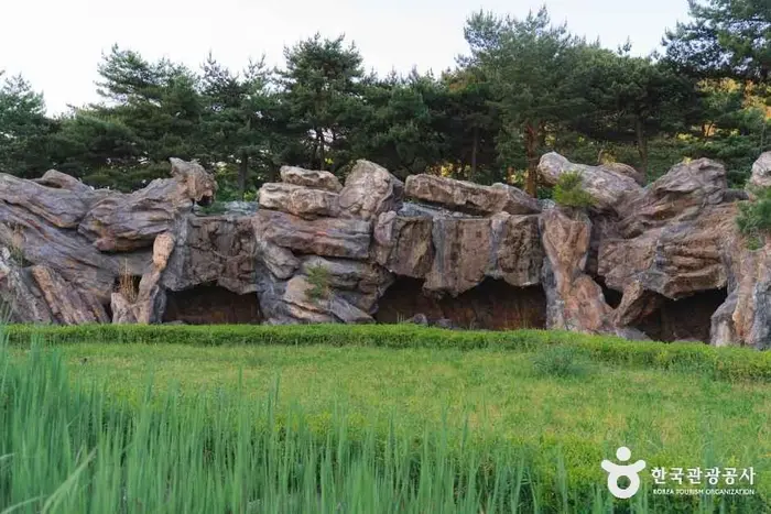 푸른뜰근린공원 · 관광지
