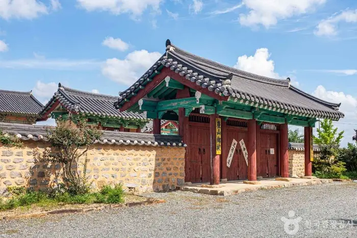 경산향교 · 관광지