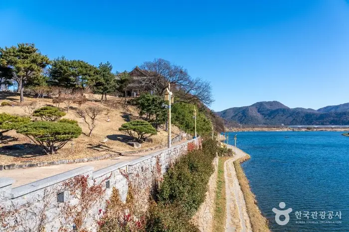 영남루 수변공원길 · 레포츠