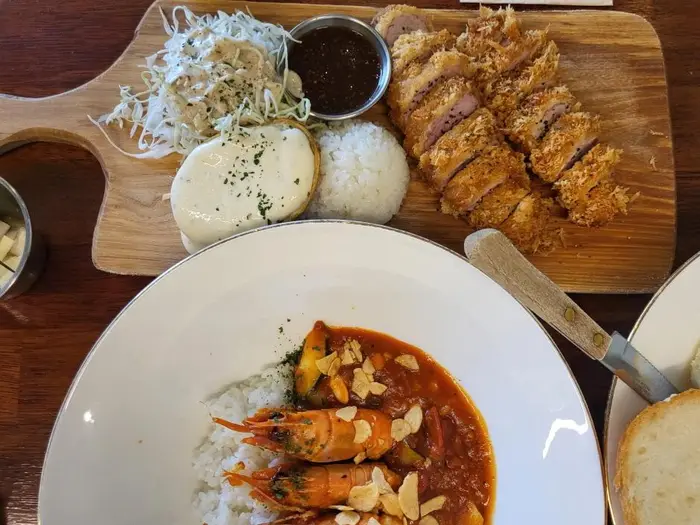 묘한식당 · 음식점
