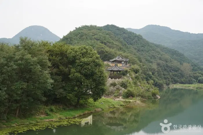 청도 삼족대 · 관광지