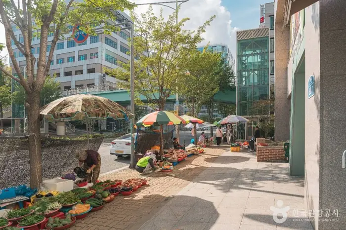 정관신도시시장 · 쇼핑