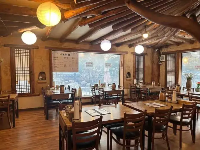 보리향 · 음식점