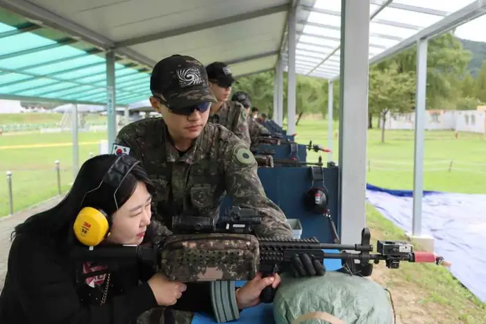 지상군페스티벌 포스터 사진 3